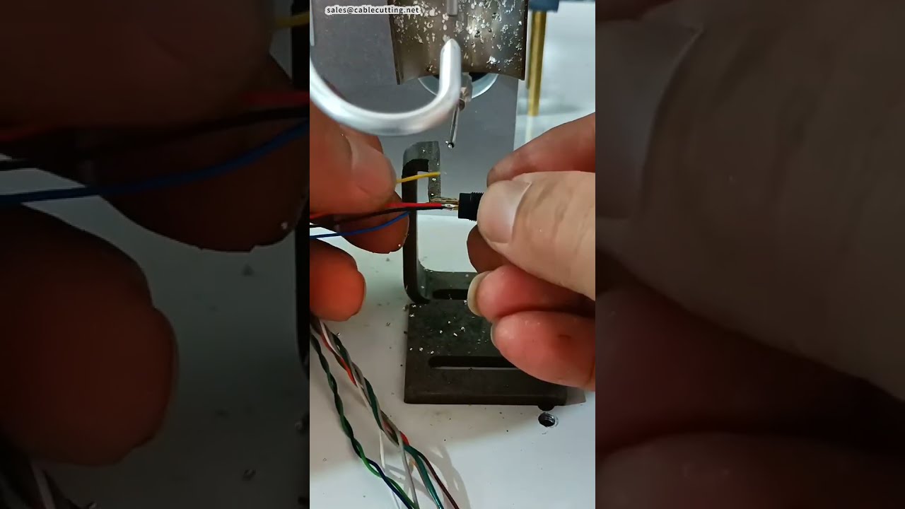 Semi-Automatic Soldering Machine for Very Small Connectors