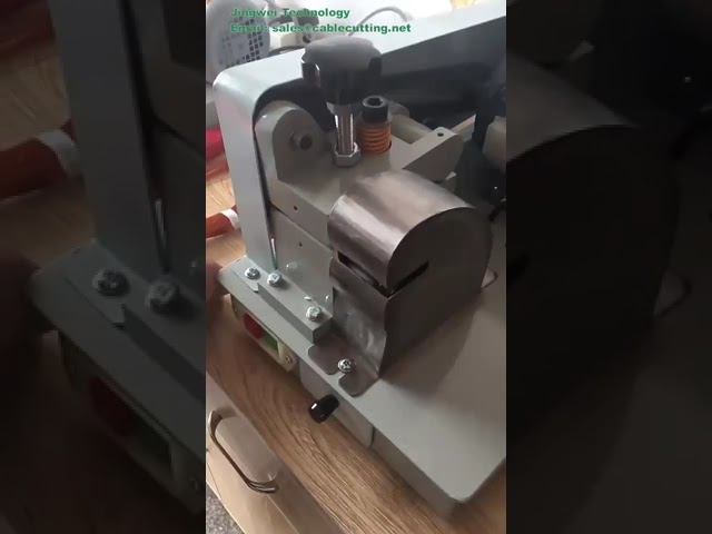 Enameled wire stripping machinepeeling machine  paint scraping machine 6014