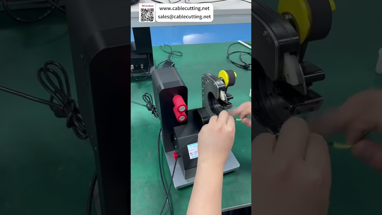 Automatyczna maszyna do podawania drutu i owijania taśmą do bezszwowej produkcji pięciometrowych skrętek