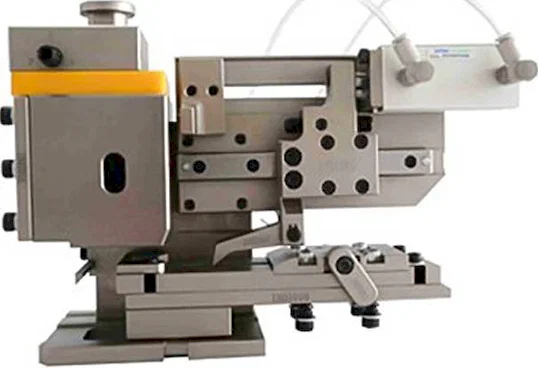 Pneumatyczny Straight Zagniatanie Terminali Mold - Narzędzia do zagniatania terminali